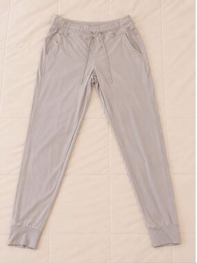 Women’s Light Gray Drawstring Jogger Pants